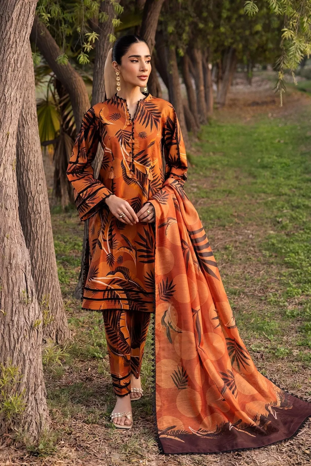 03 MARIGOLD Sheen Prints Vol 2