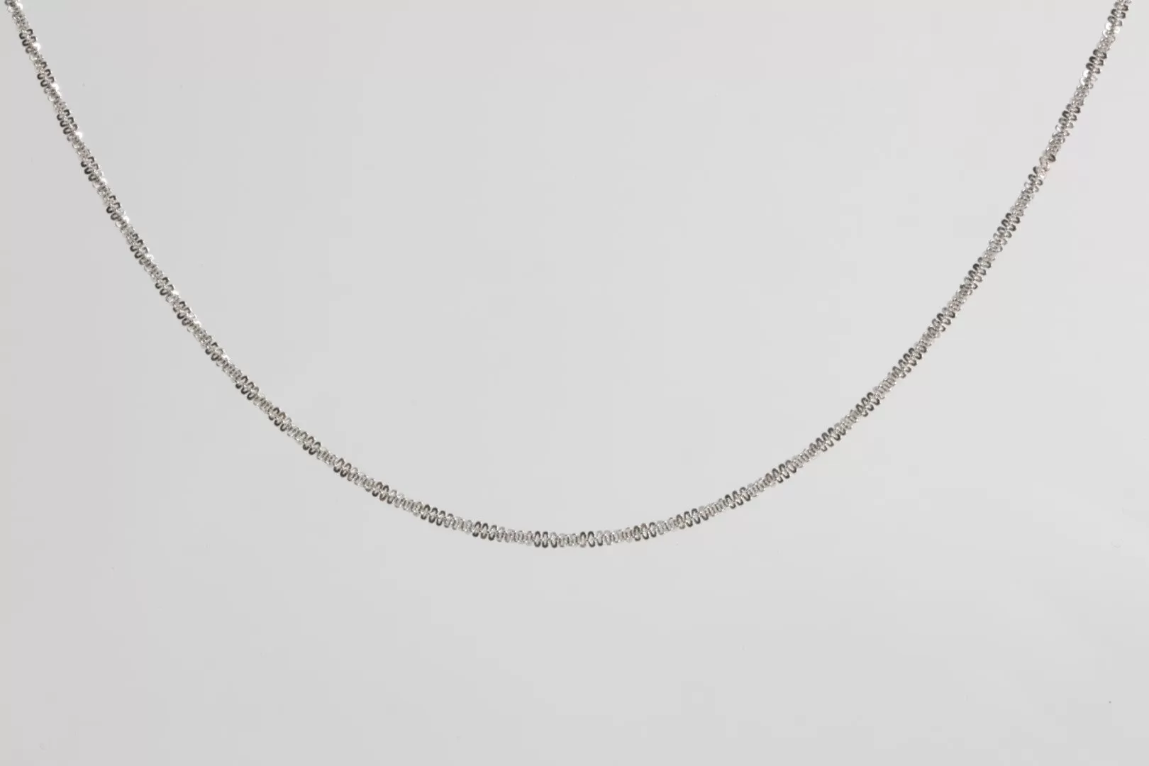 19’’ 14k White Gold Fine Chain (3.40g.)