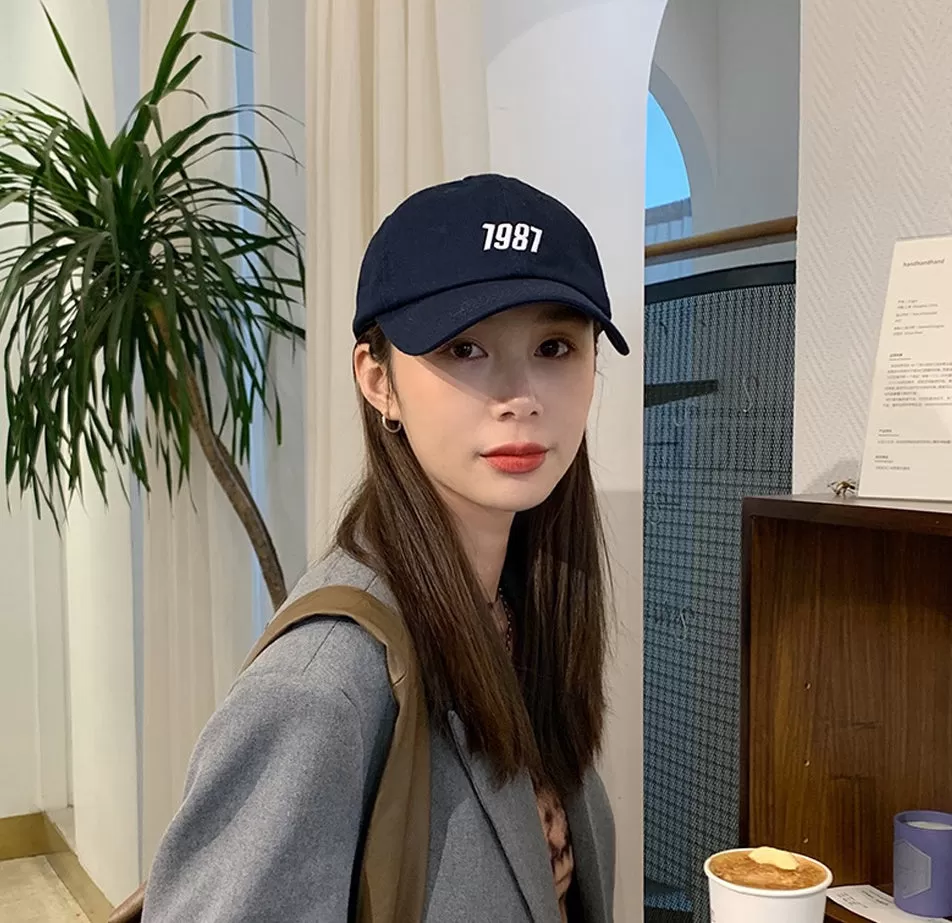 1987 Embroidery Graphic Baseball Caps Kpop Style Unisex Cotton Hats Mens Womens Black Navyblue Beige Stylish Casual