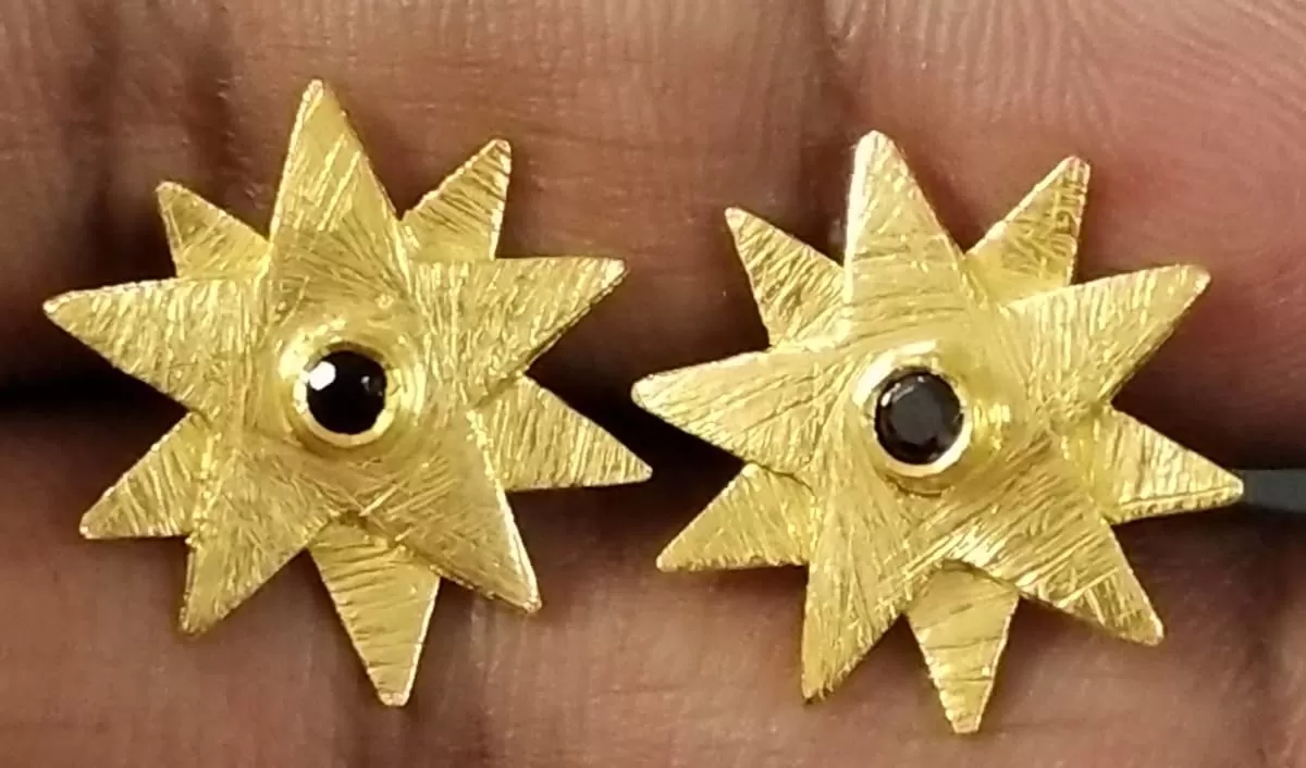 Black Onyx 3MM Round Star Shape Sterling Silver 18crt Gold Plated Studs