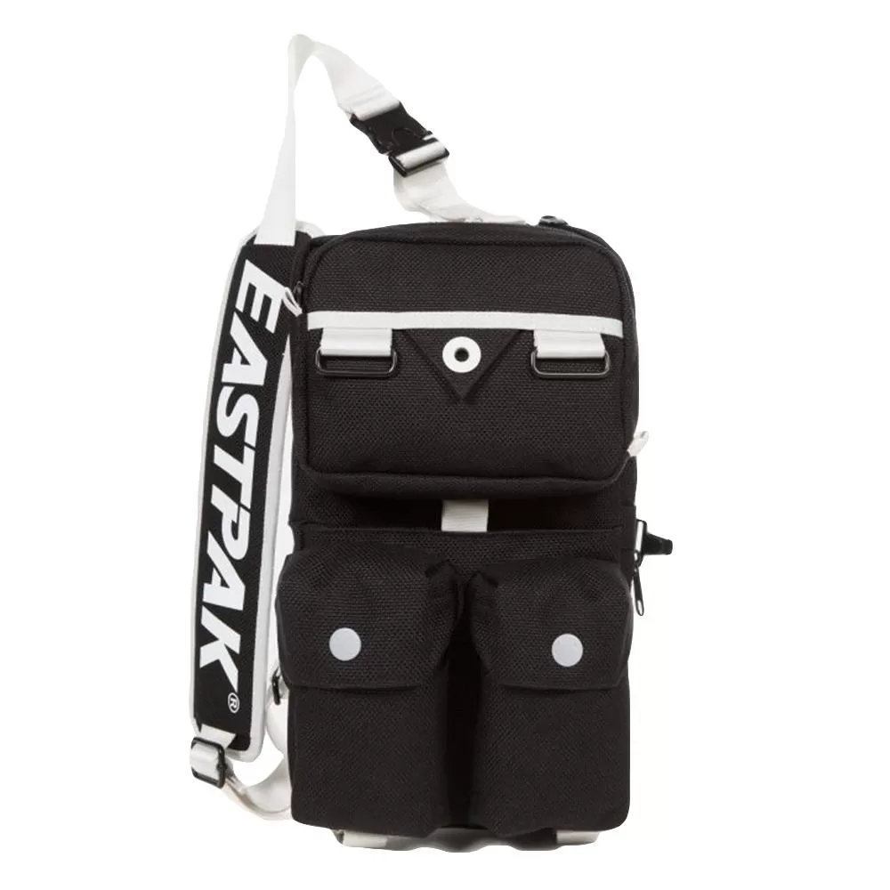 EASTPAK WM VEST BAG -BLACK