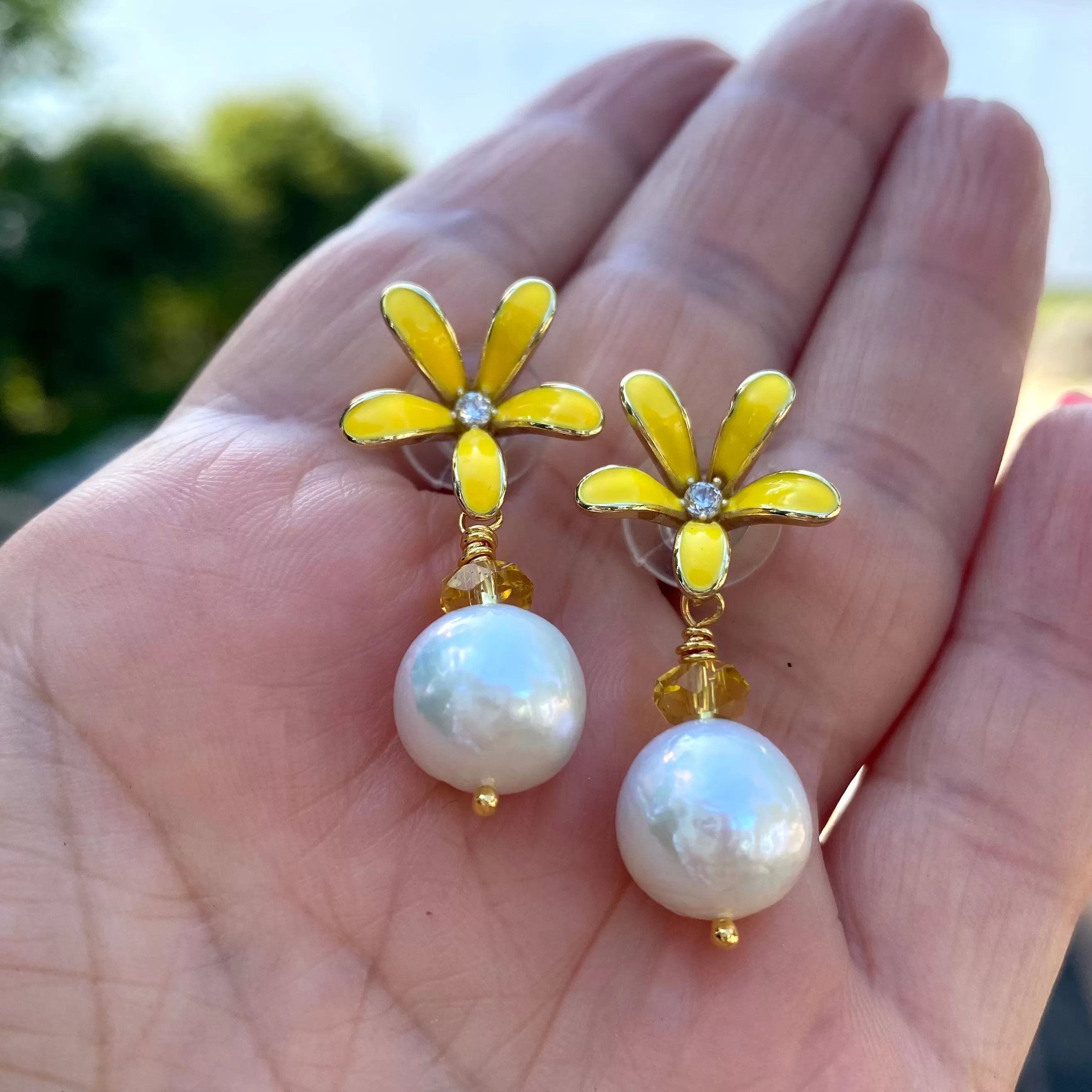 Edison White Pearls and Citrine Drop Earrings, Yellow Enamel & Gold Plated Flower Studs