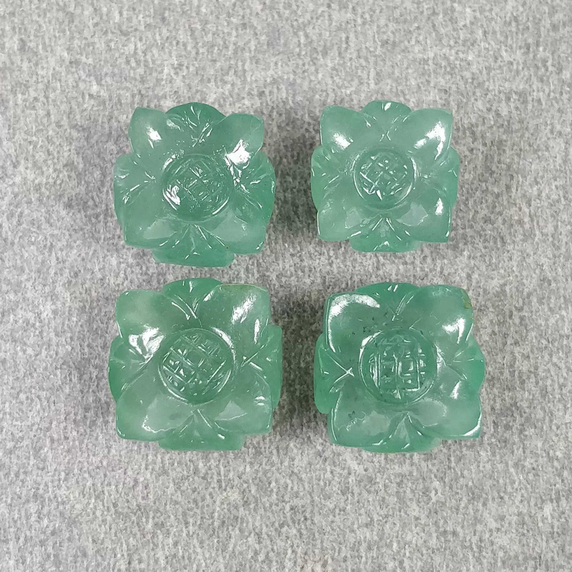 GREEN QUARTZITE Gemstone Carving : 14.40cts Natural Untreated Unheated Quartzite Hand Carved FLOWER 9mm - 10.5mm 4pcs