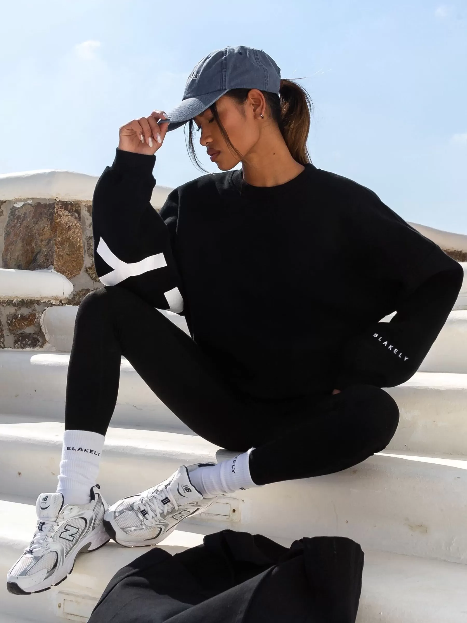 Isabel Oversized Sweater - Black