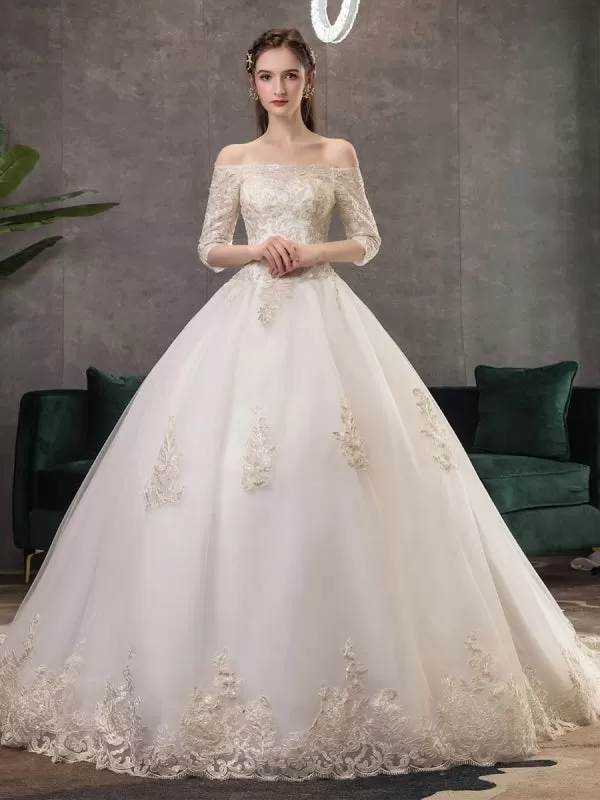 Princess Wedding Dresses Ivory Lace Applique Off The Shoulder Half Sleeve Bridal Gown With Train