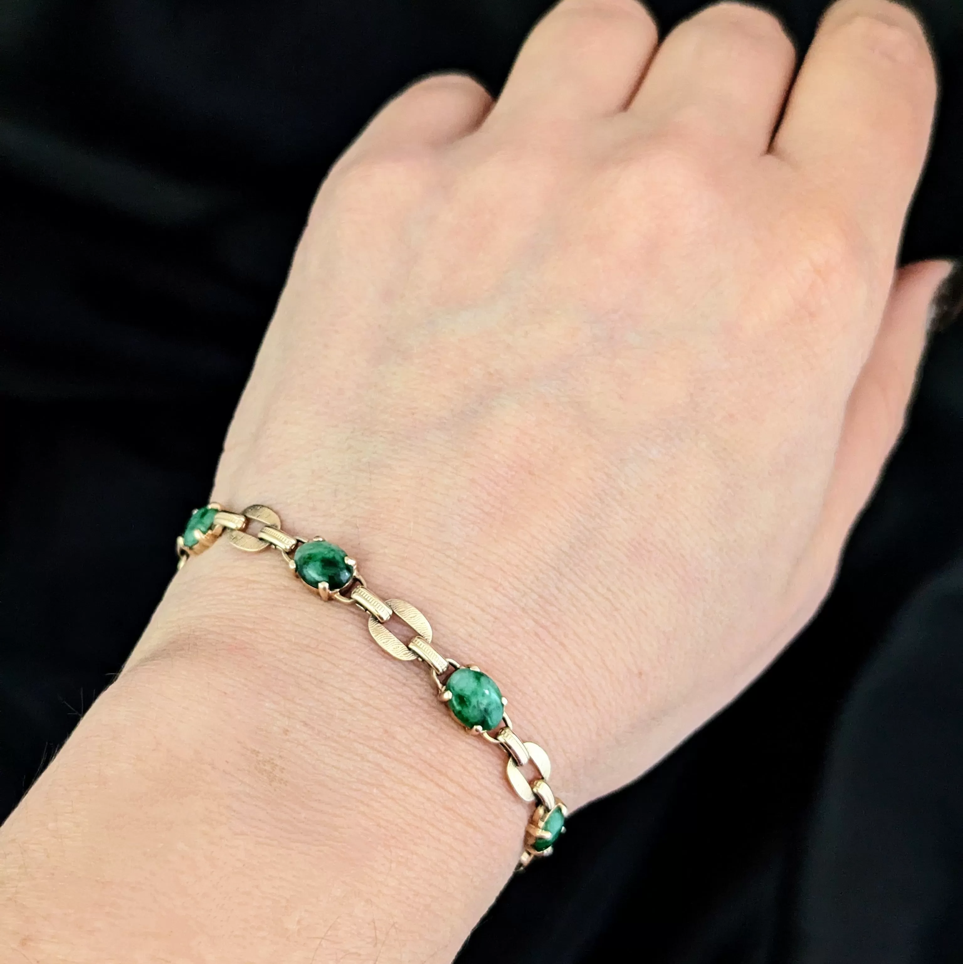 The Newport - Retro Era Jade 14k Yellow Gold Bracelet